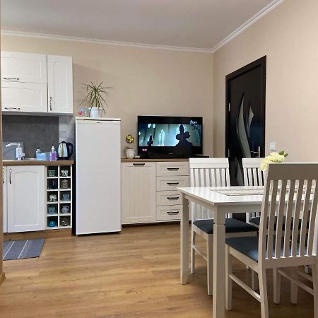 Flowers Garden Apartment Veliko Tarnovo Exterior photo